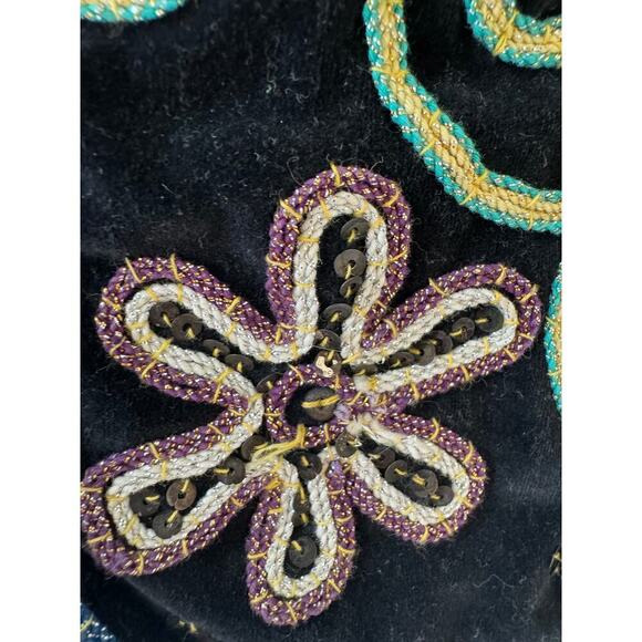 Vintage Black Velvet Vest - Picture 4 of 7